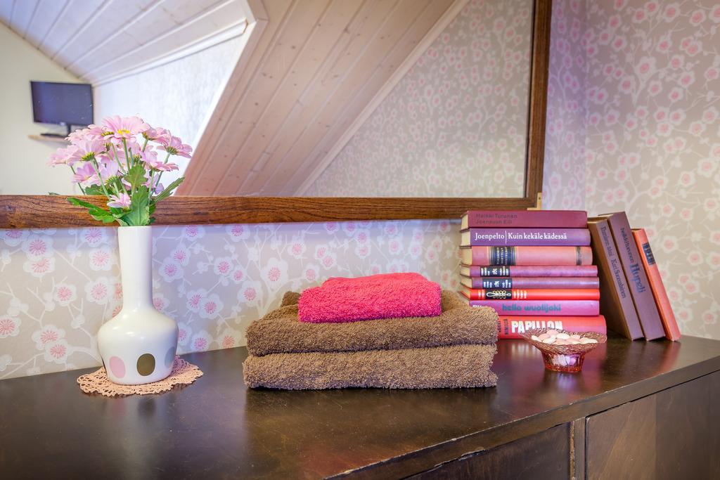 Turusensaha Guesthouse أولو الغرفة الصورة